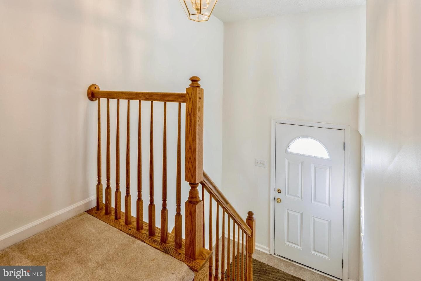 8 Tatler Place photo 2