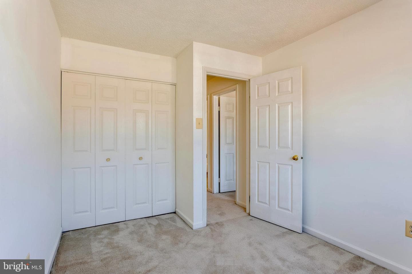 8 Tatler Place photo 33