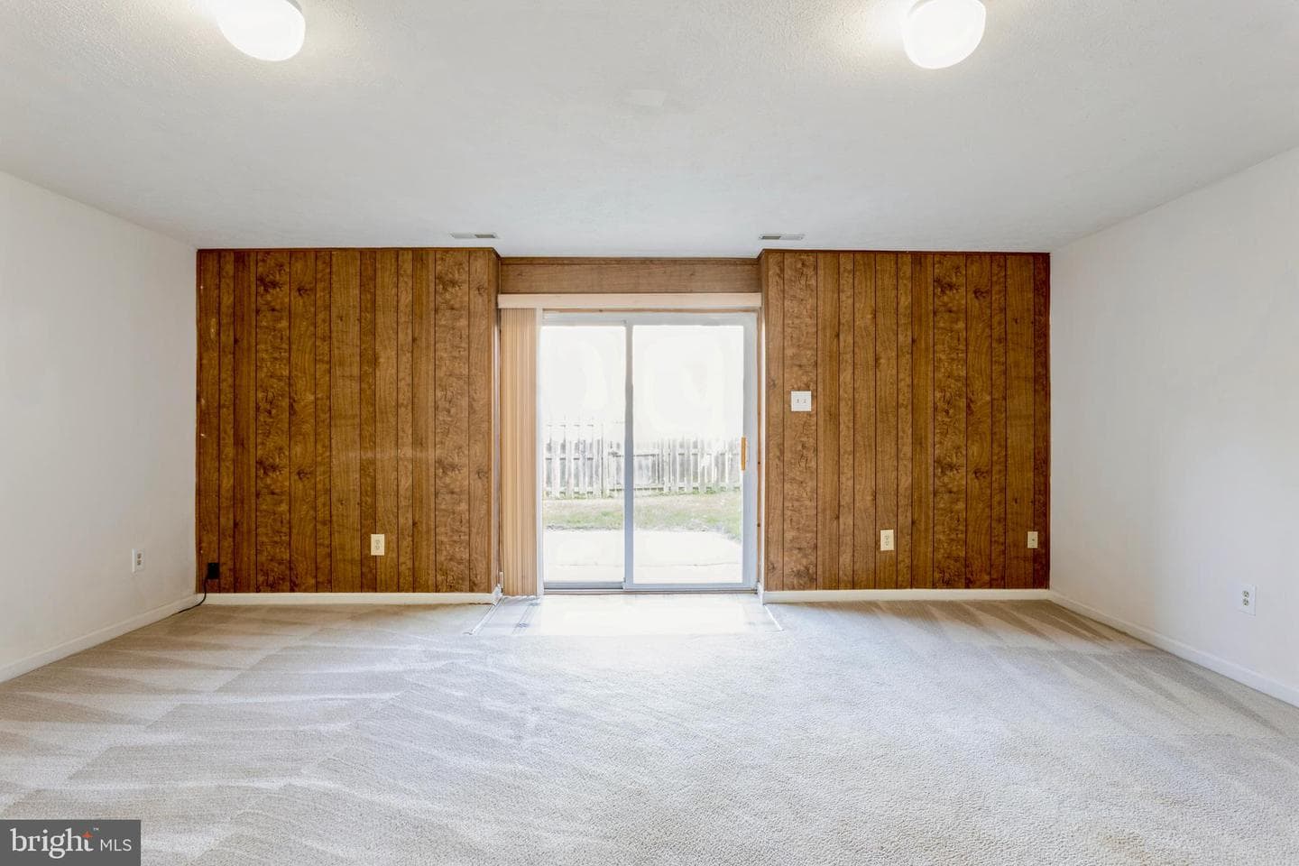 8 Tatler Place photo 41