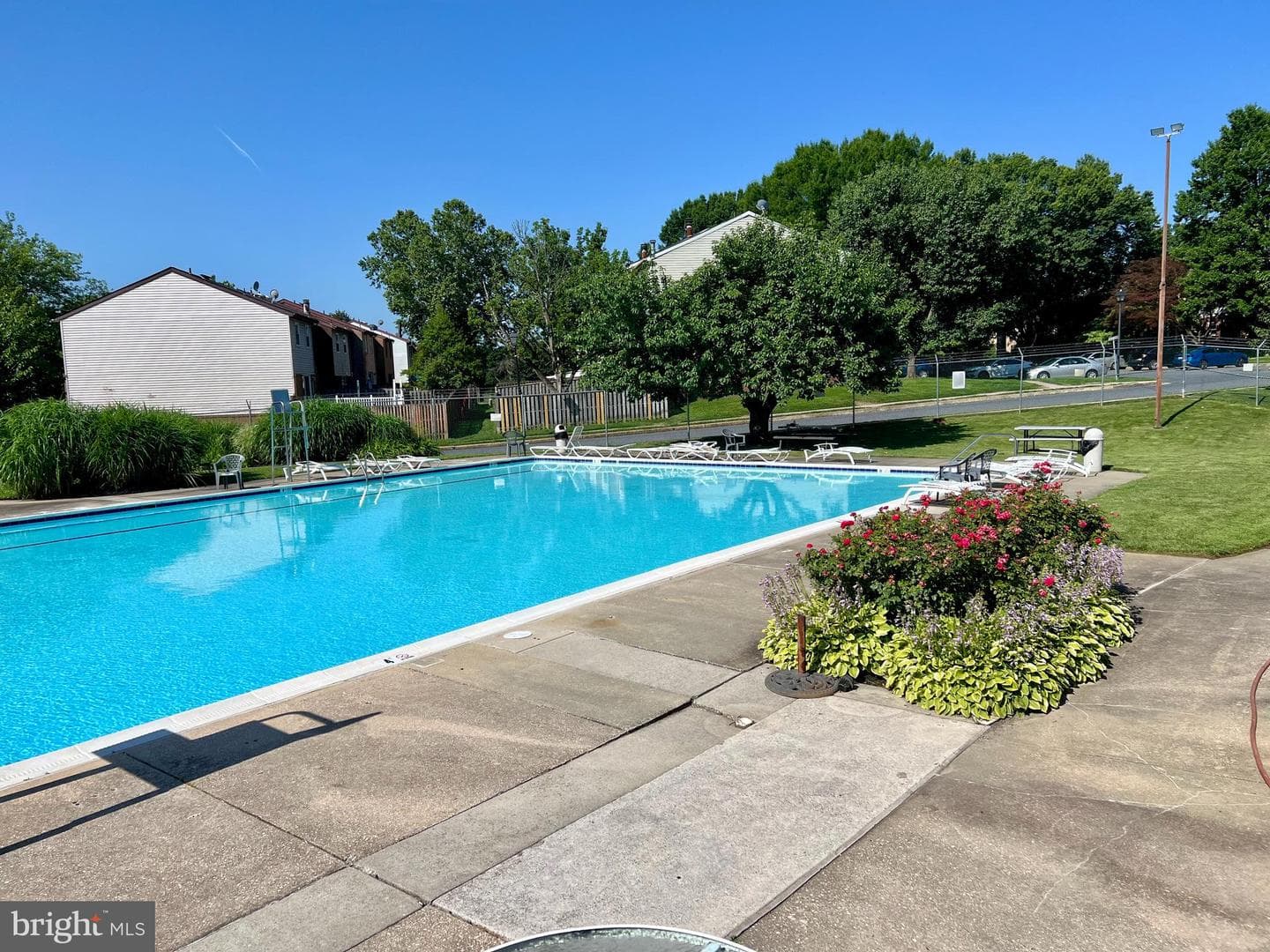 8 Tatler Place photo 57