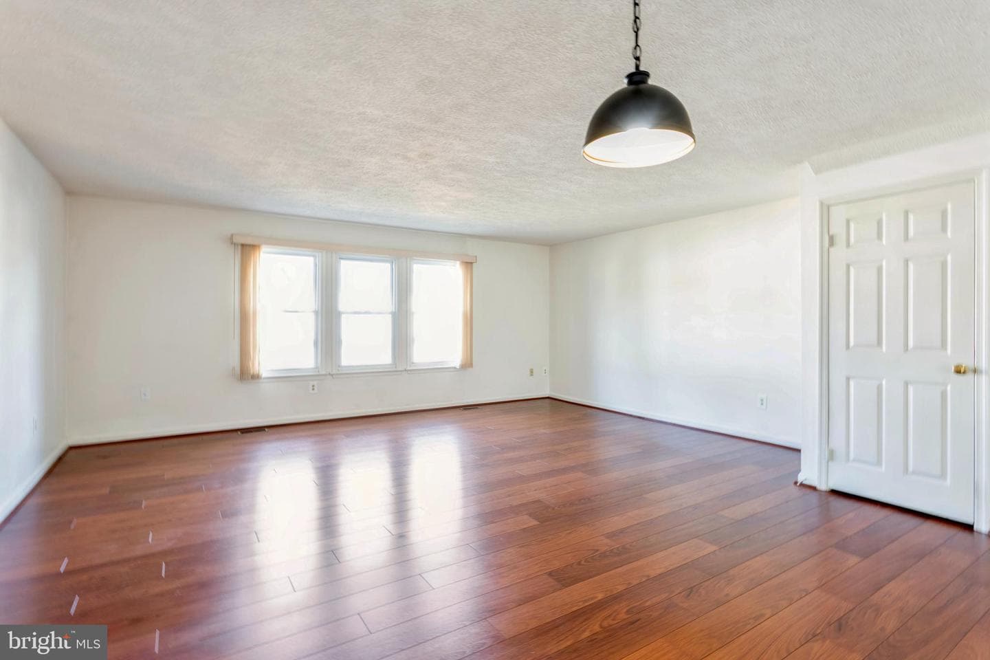 8 Tatler Place photo 7