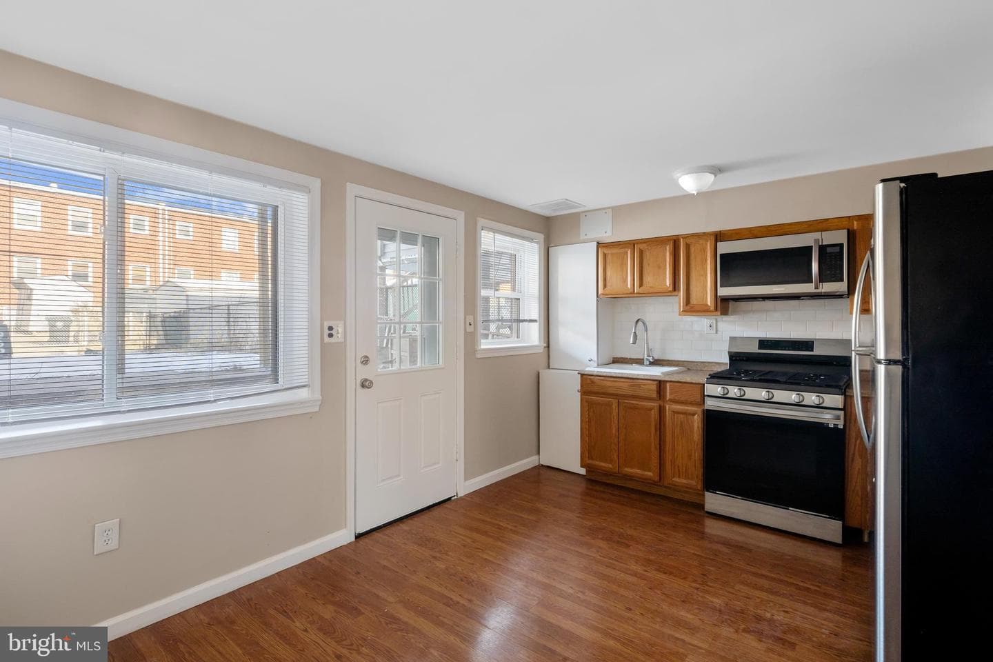 8004 Gray Haven Road photo 14