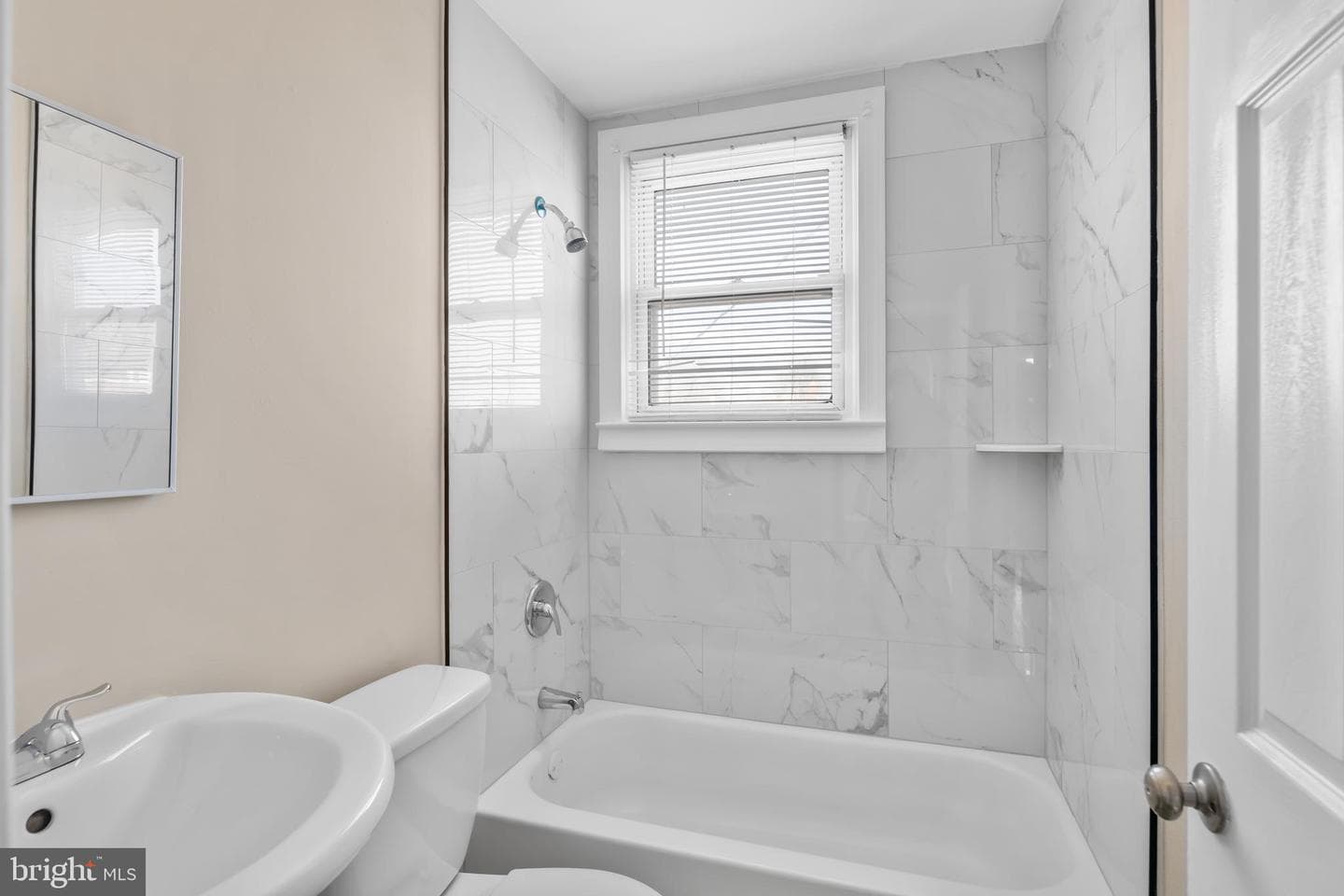 8004 Gray Haven Road photo 21