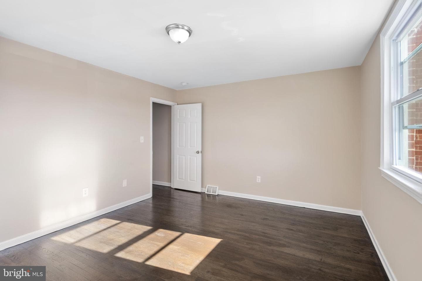 8004 Gray Haven Road photo 28