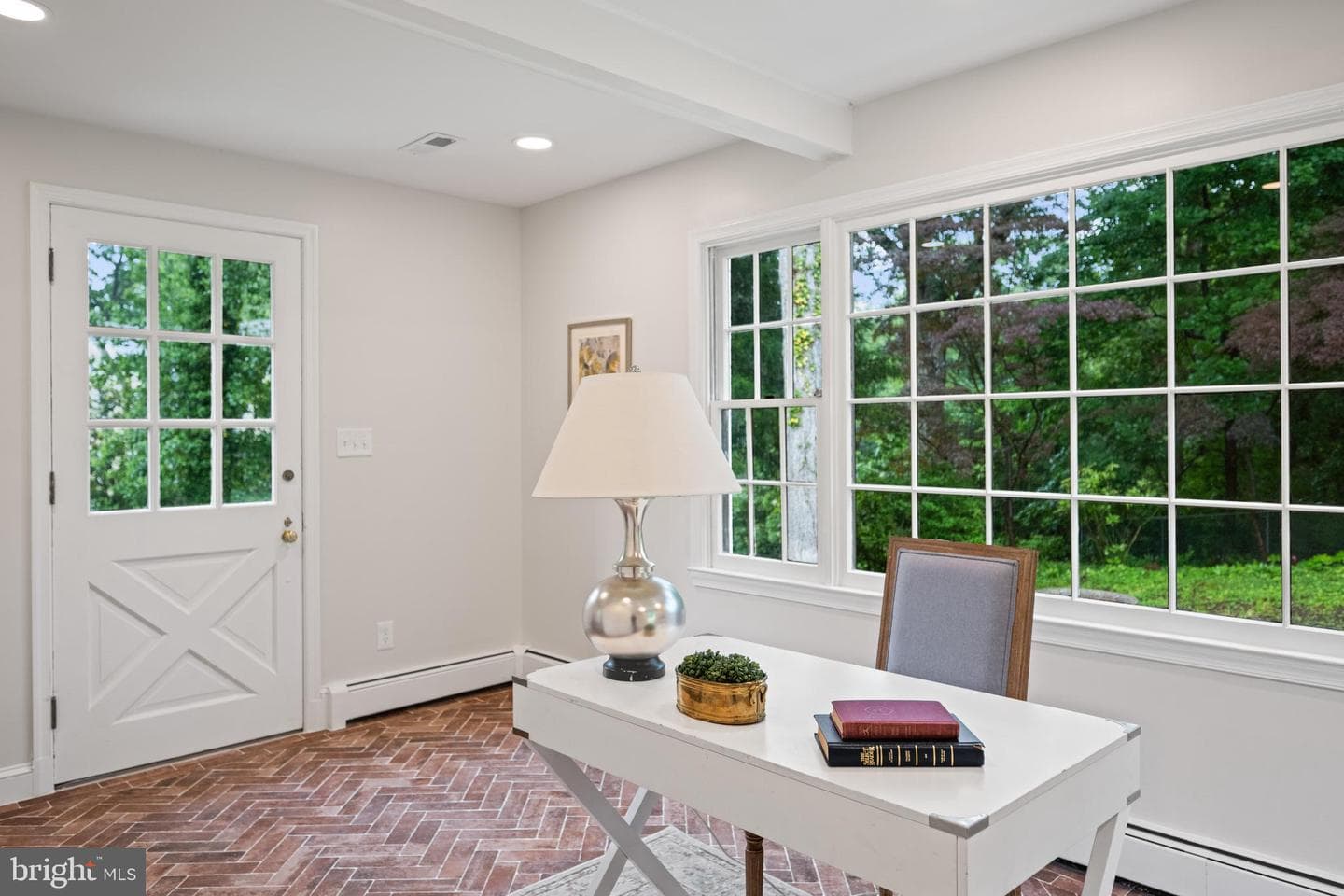 7819 Overbrook photo 35