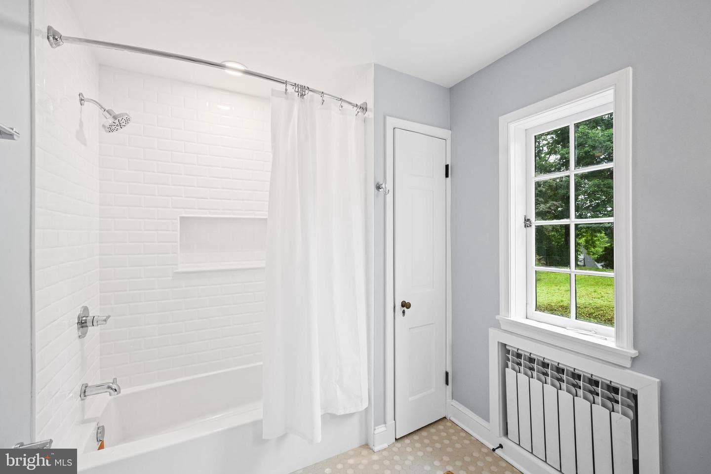 7819 Overbrook photo 52