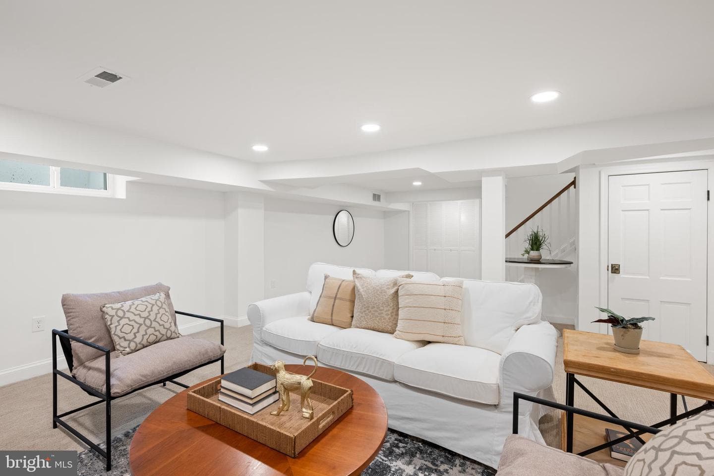 7819 Overbrook photo 63