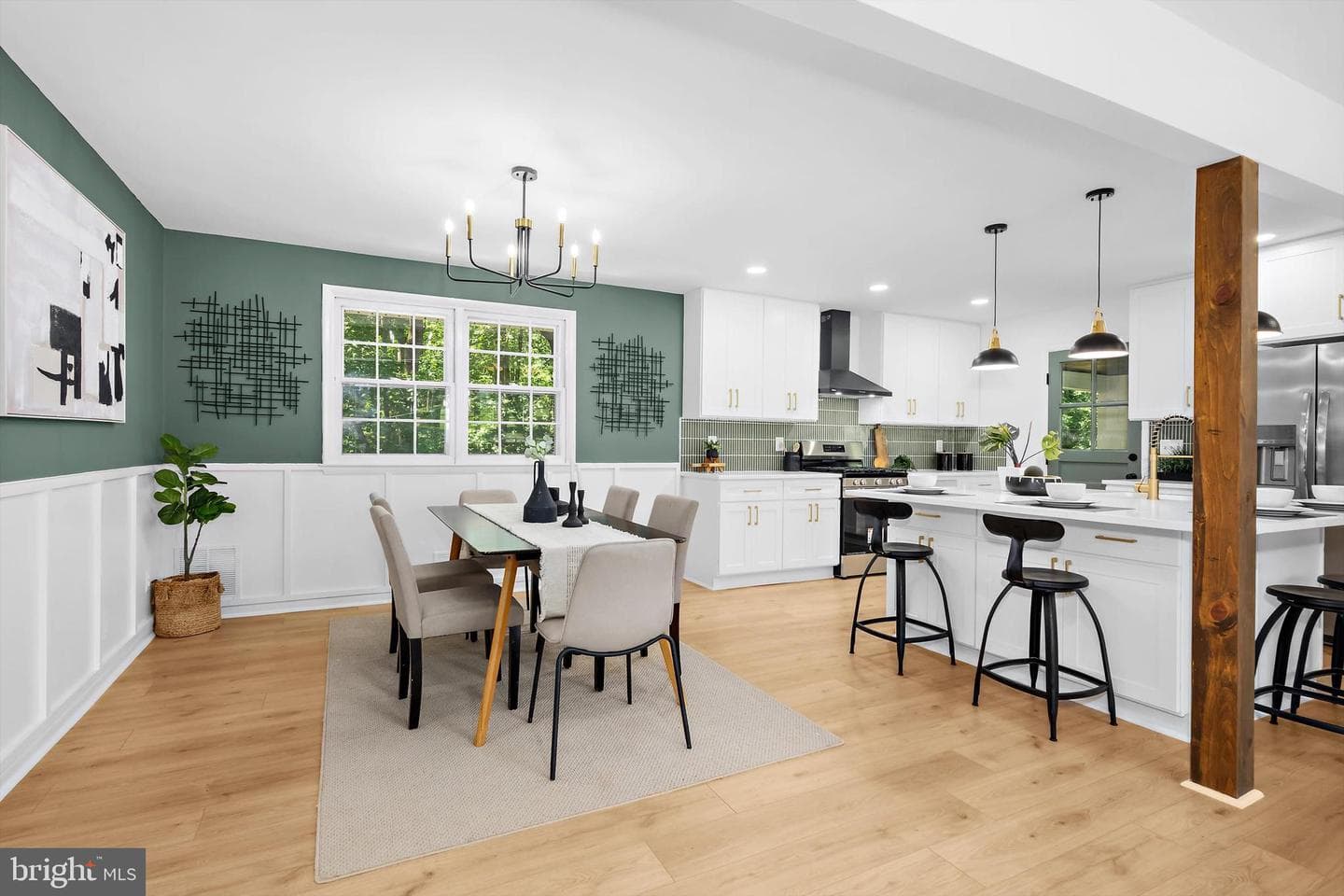 1013 Roxleigh Road photo 16