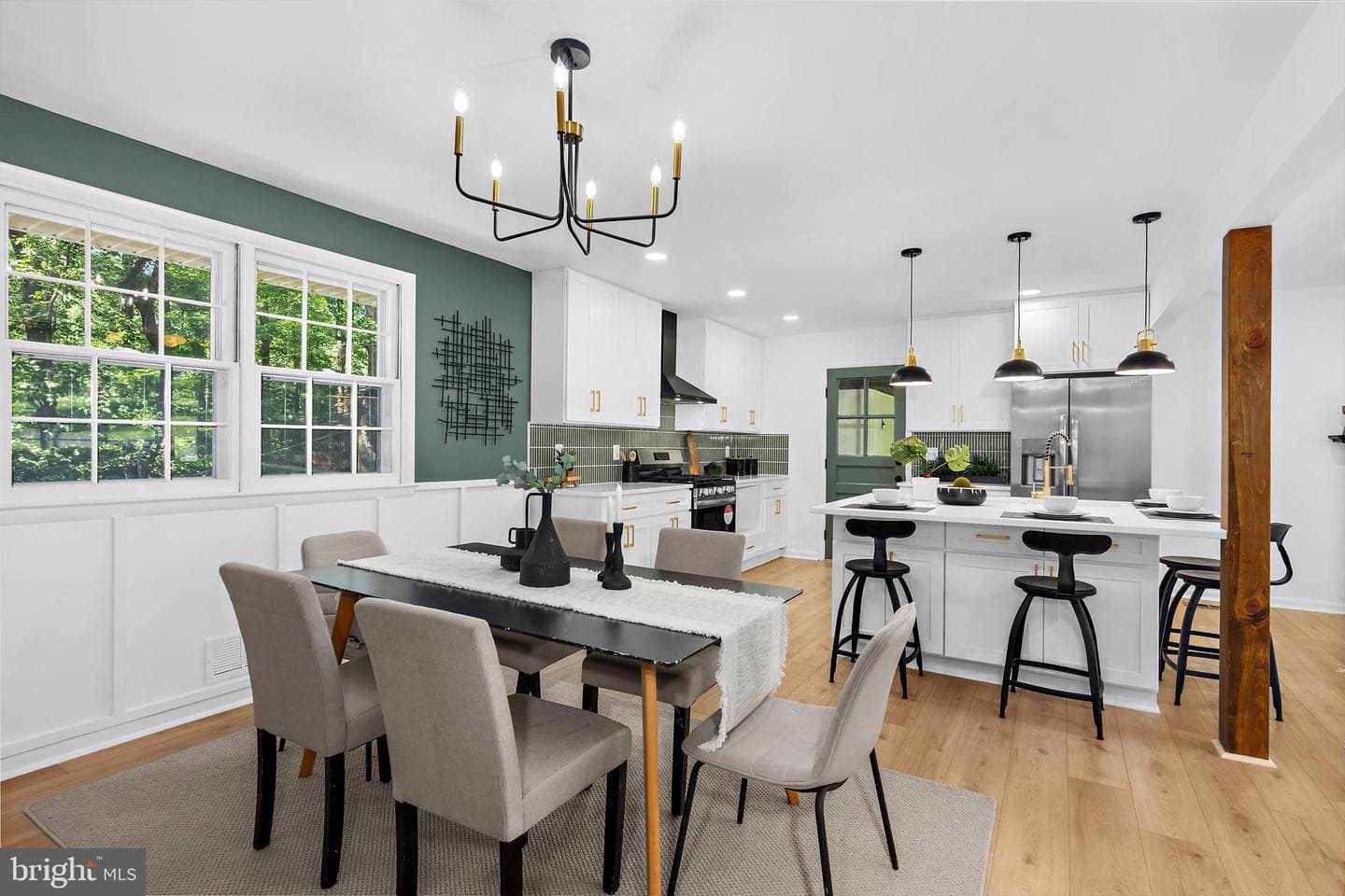 1013 Roxleigh Road photo 17