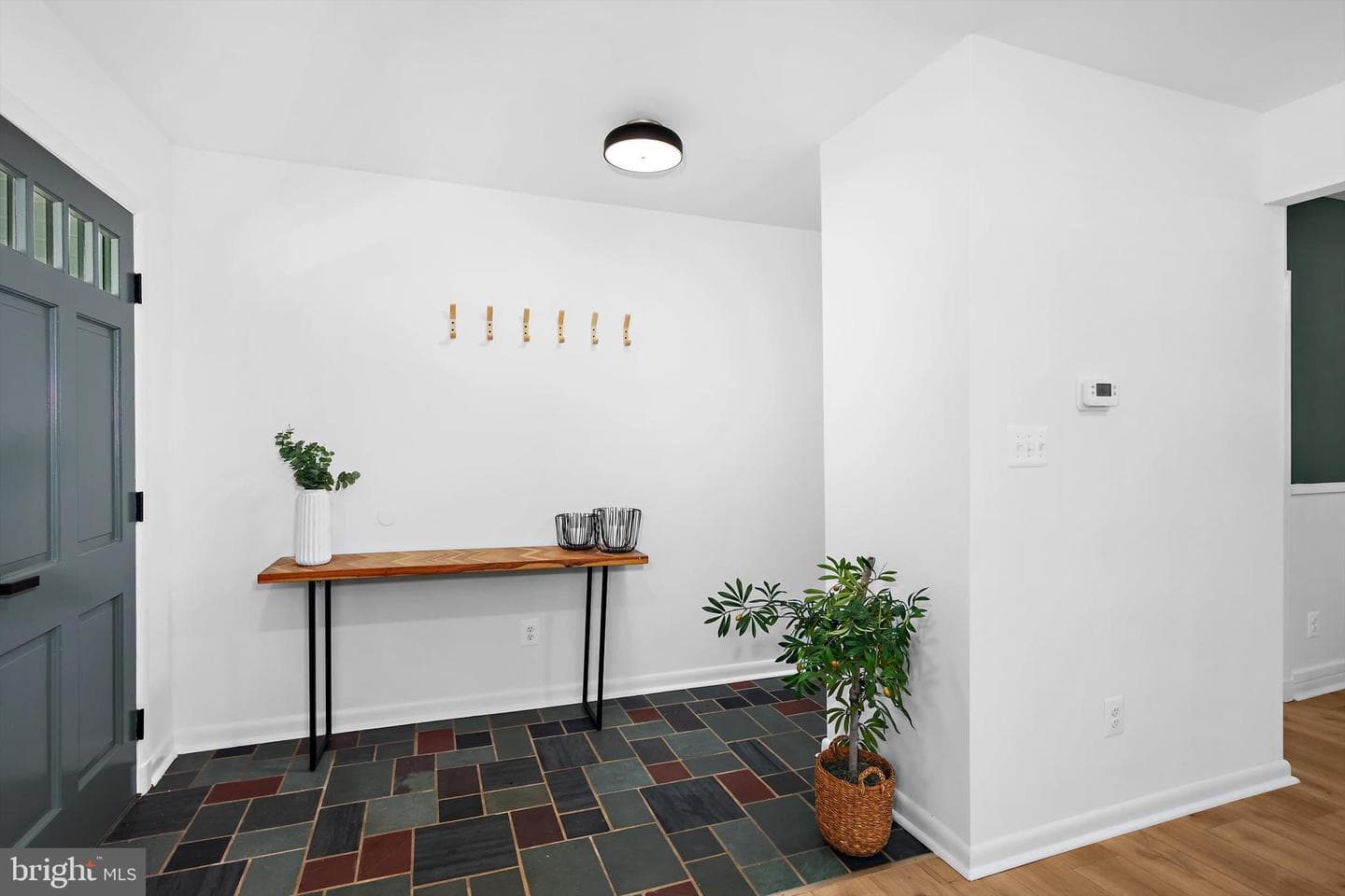 1013 Roxleigh Road photo 18