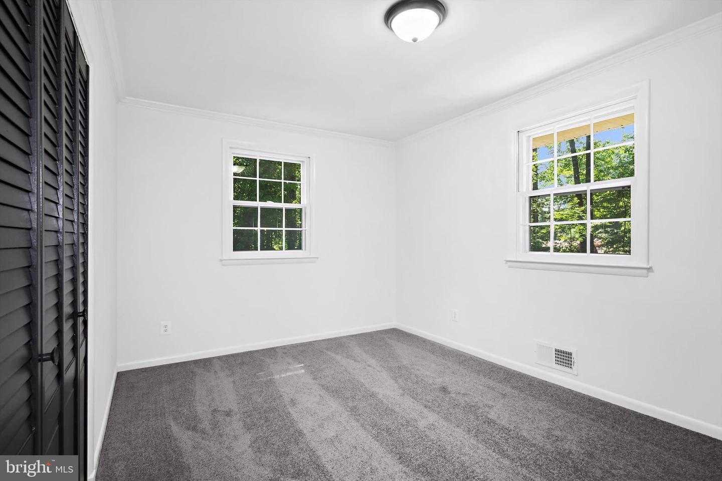 1013 Roxleigh Road photo 23