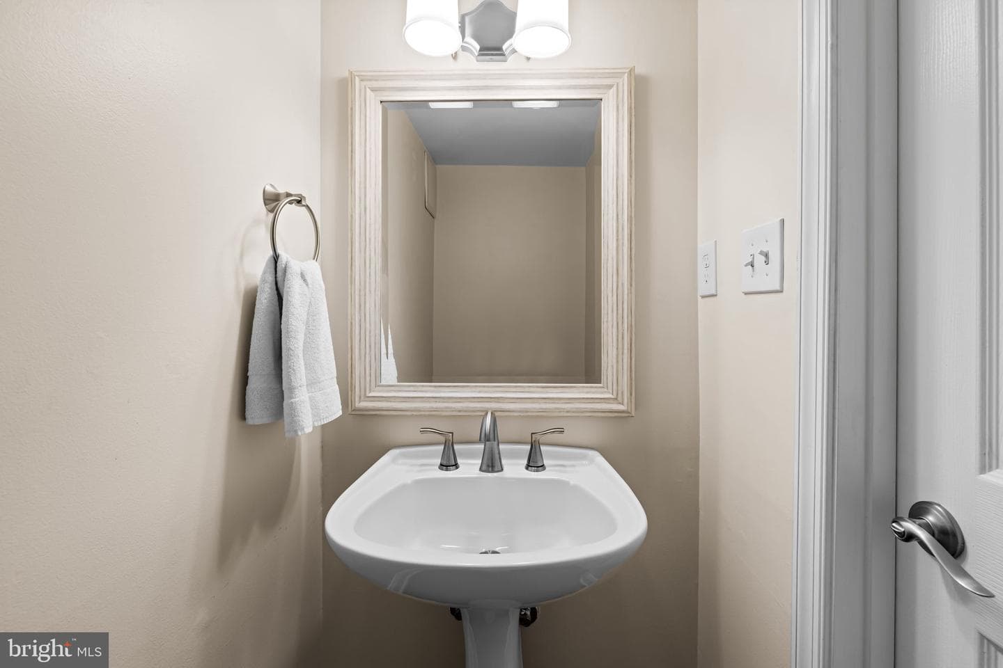 321 Presway Road photo 24