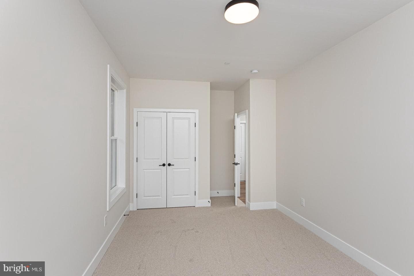 512 Marshall Avenue photo 31