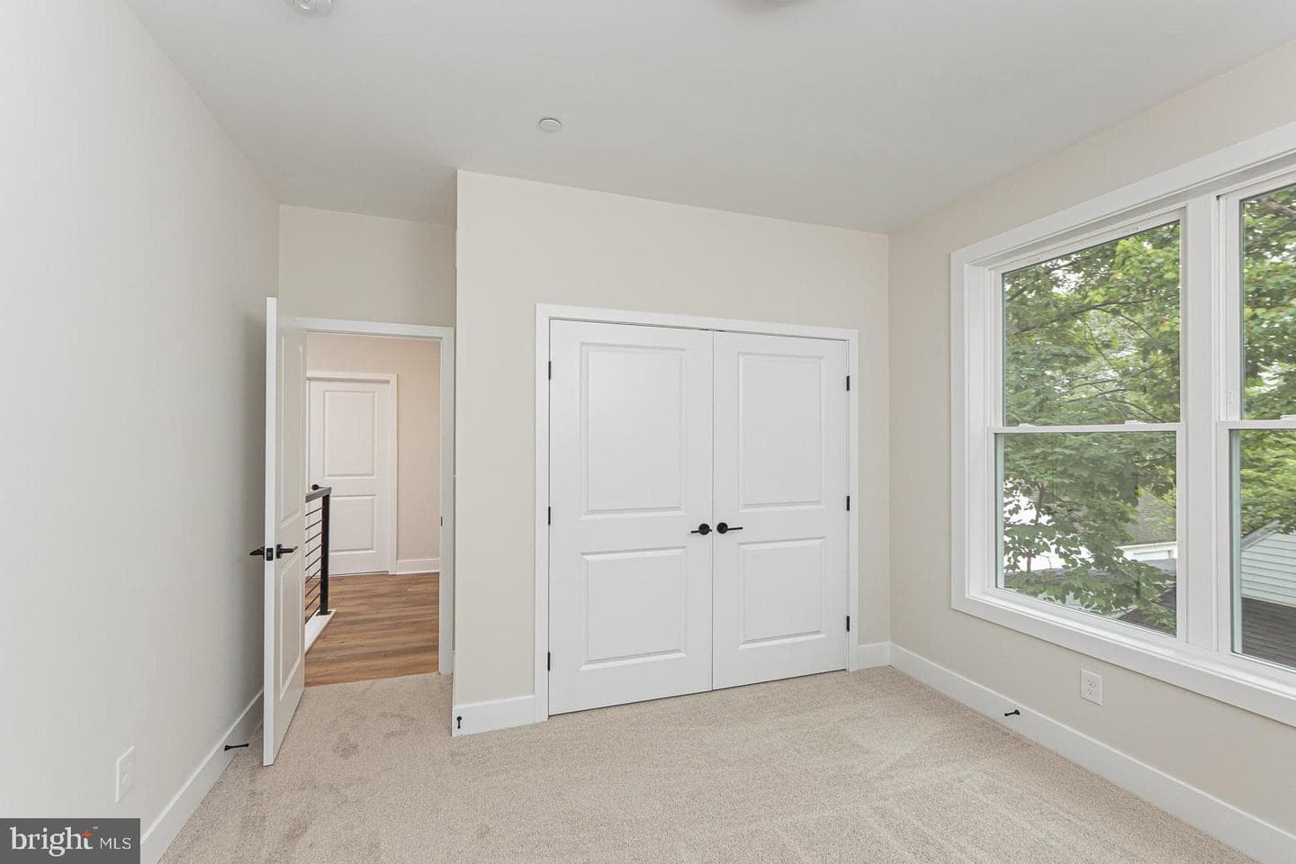 512 Marshall Avenue photo 33