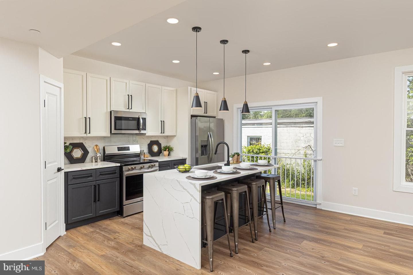 512 Marshall Avenue photo 8