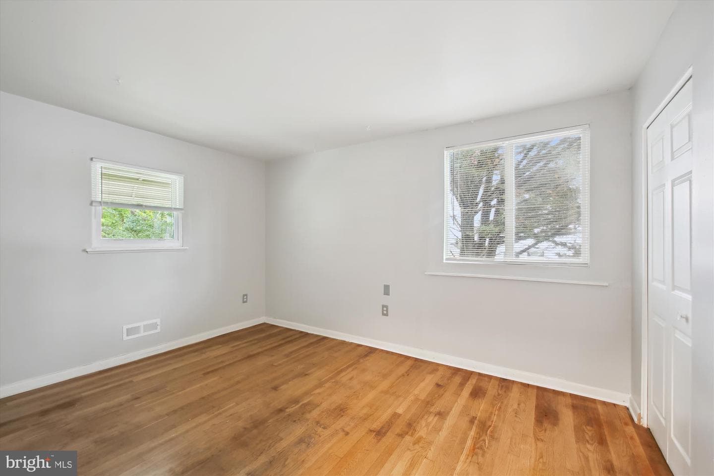1418 Harberson Road photo 12