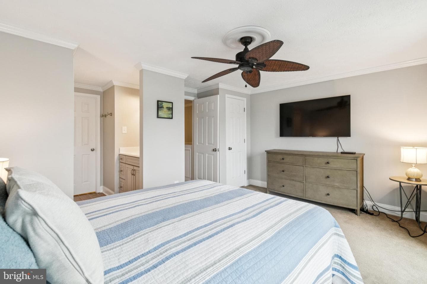 51 Shrewsbury Court photo 17