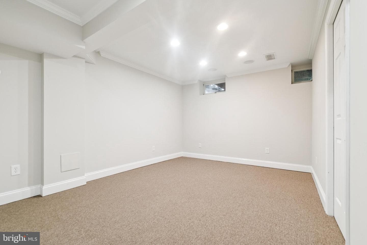 51 Shrewsbury Court photo 20