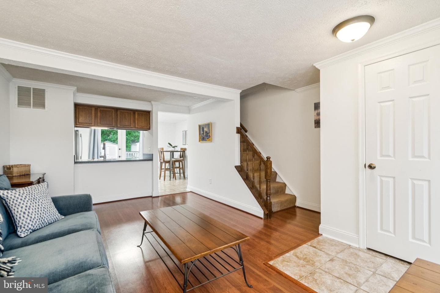 51 Shrewsbury Court photo 3