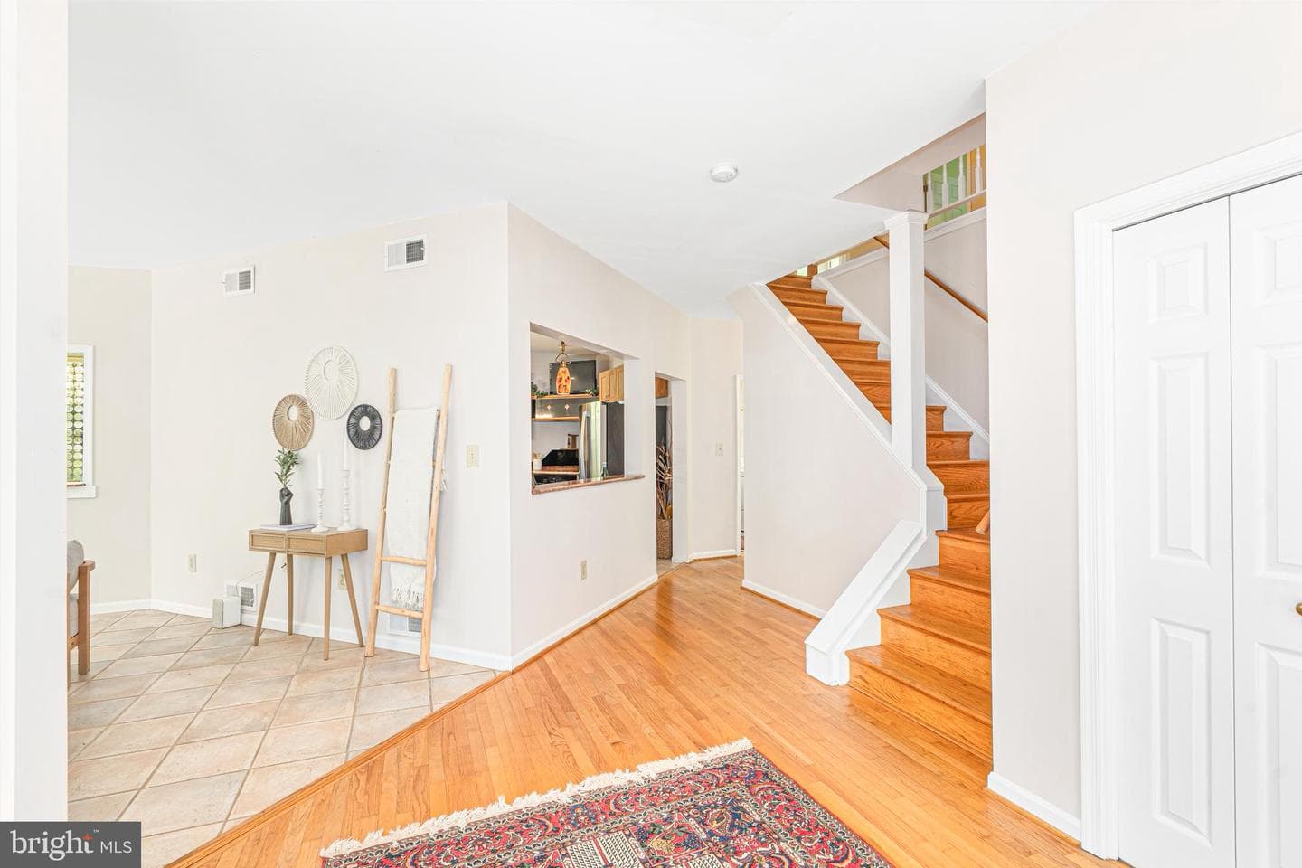 2407 Cub Hill photo 10
