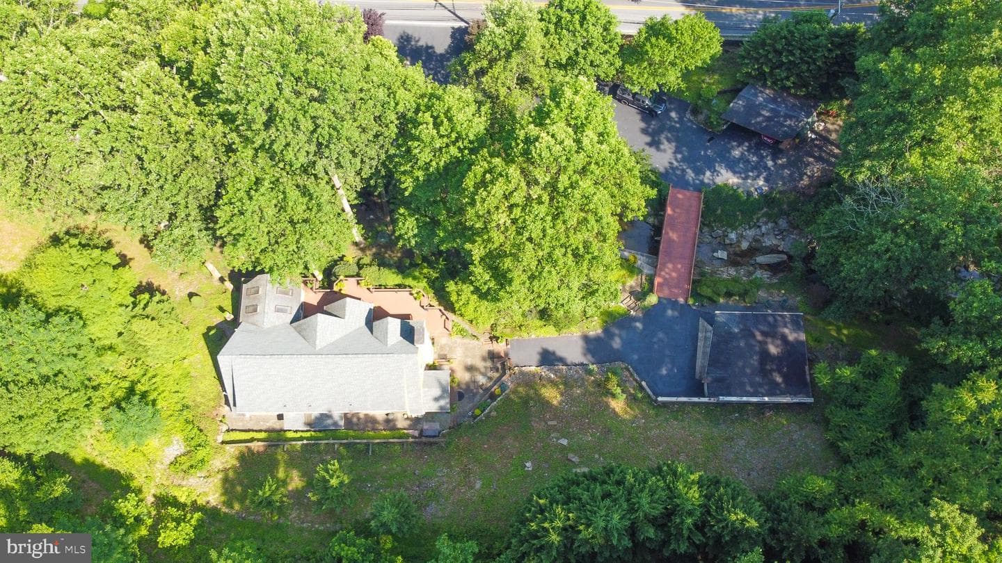 2407 Cub Hill photo 65
