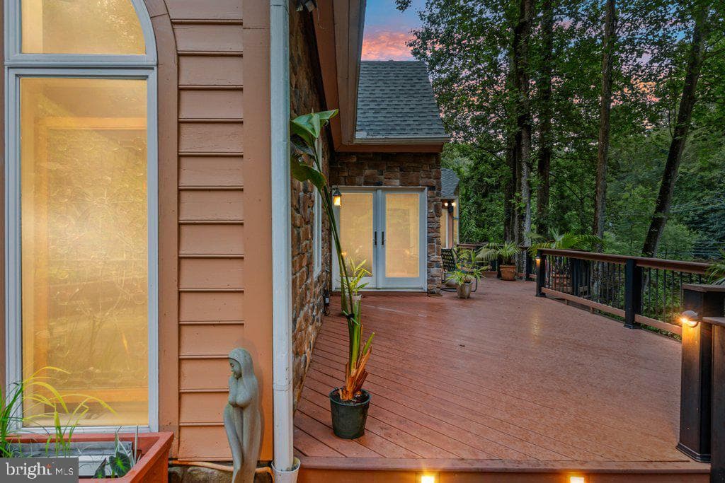 2407 Cub Hill photo 80