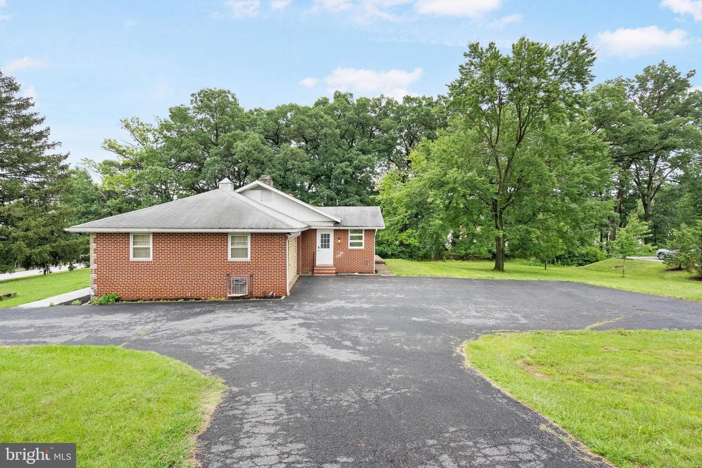 5245 King Avenue photo 4
