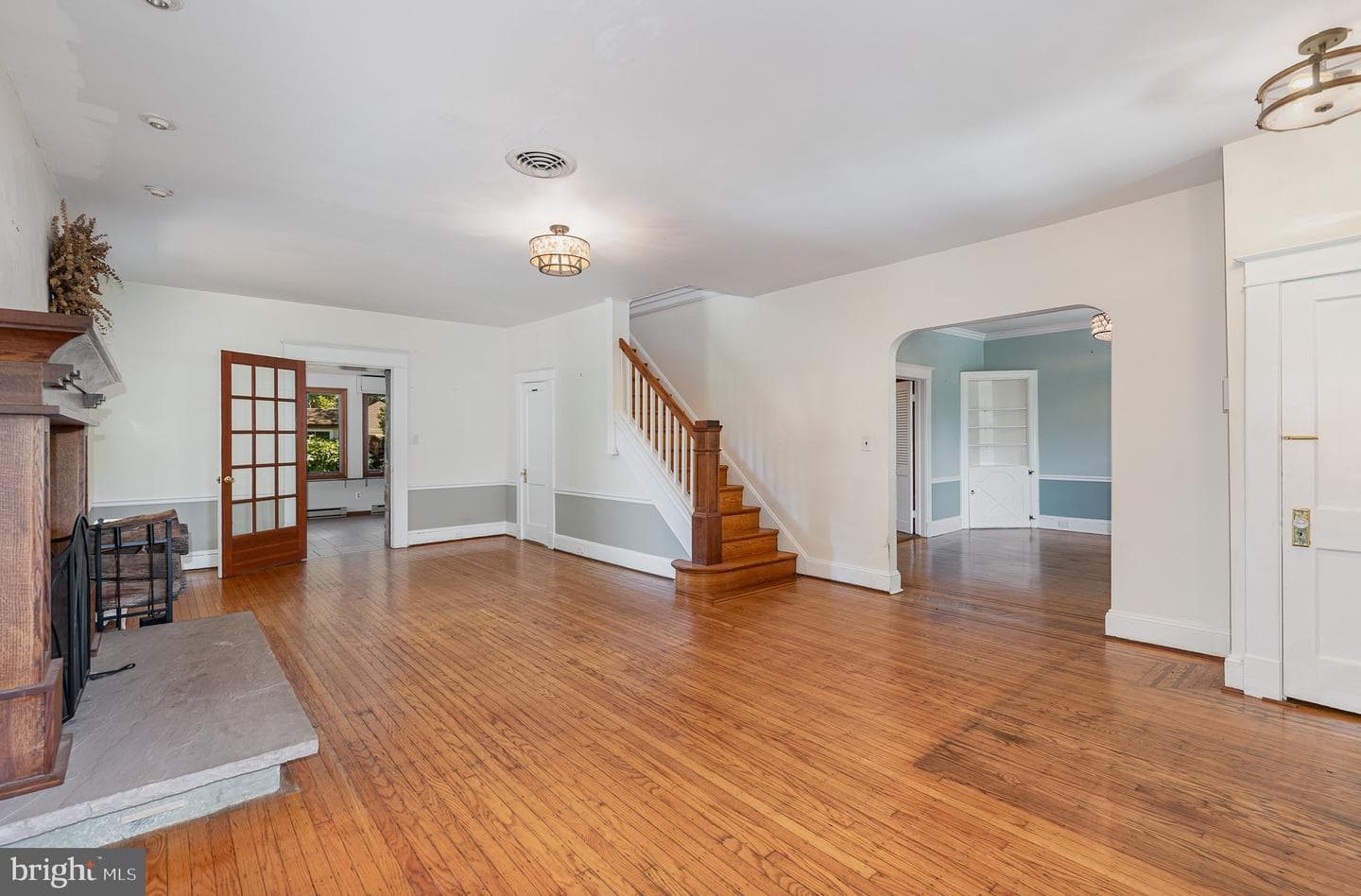 112 Edgewood Road photo 2