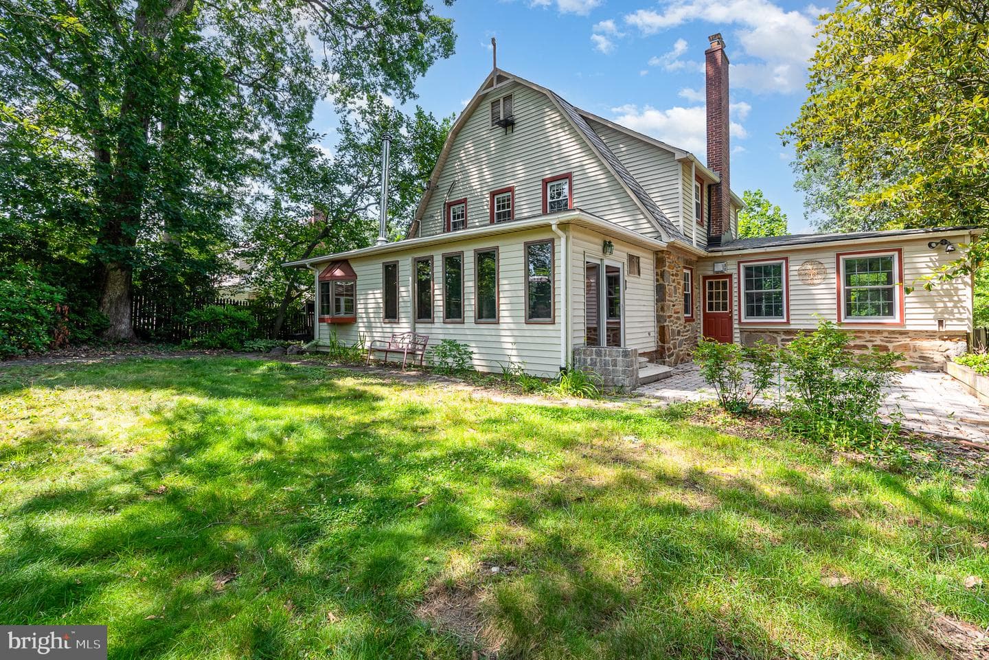 112 Edgewood Road photo 33