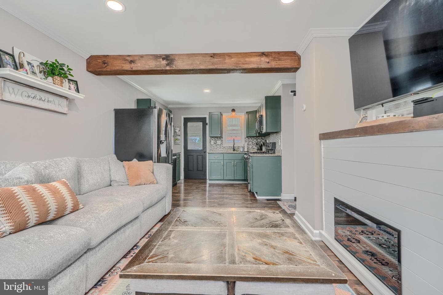 46 Avalon Avenue photo 6