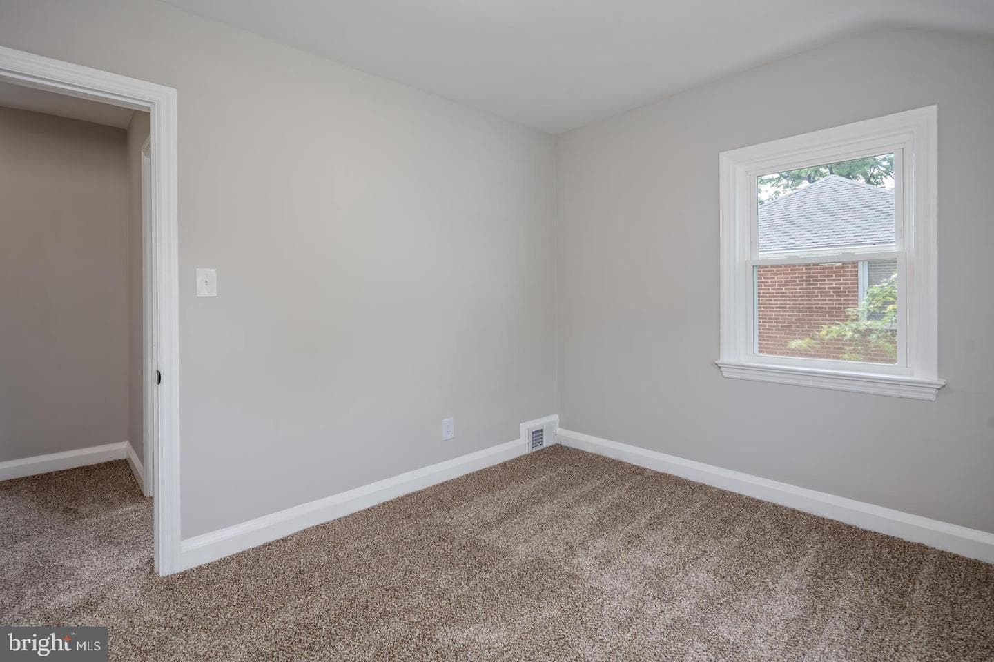 8207 Rockdale Avenue photo 21