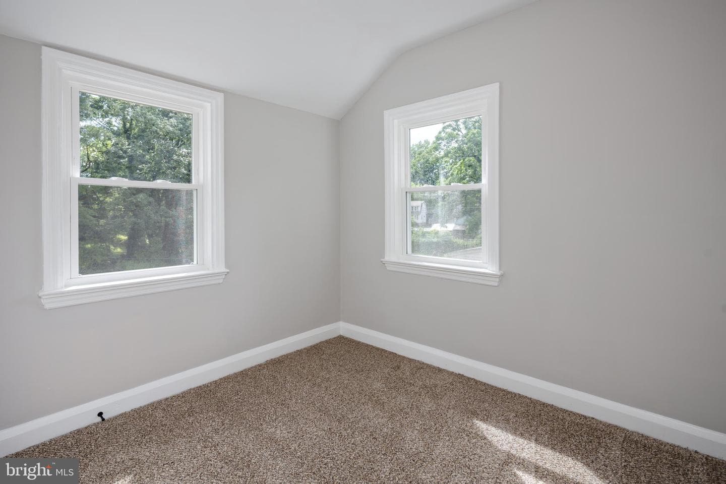 8207 Rockdale Avenue photo 23