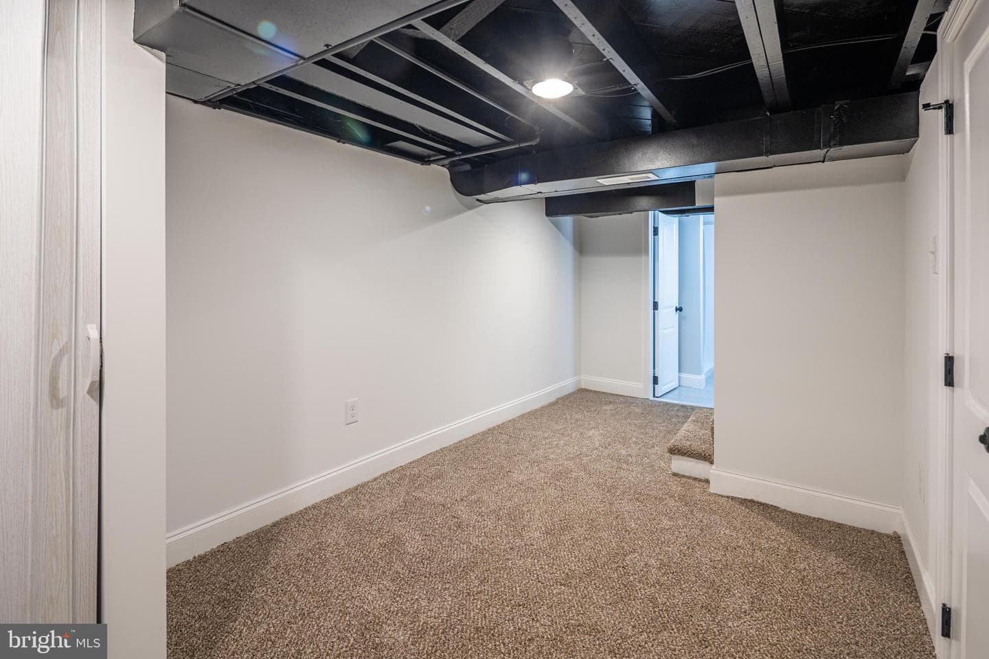 8207 Rockdale Avenue photo 27