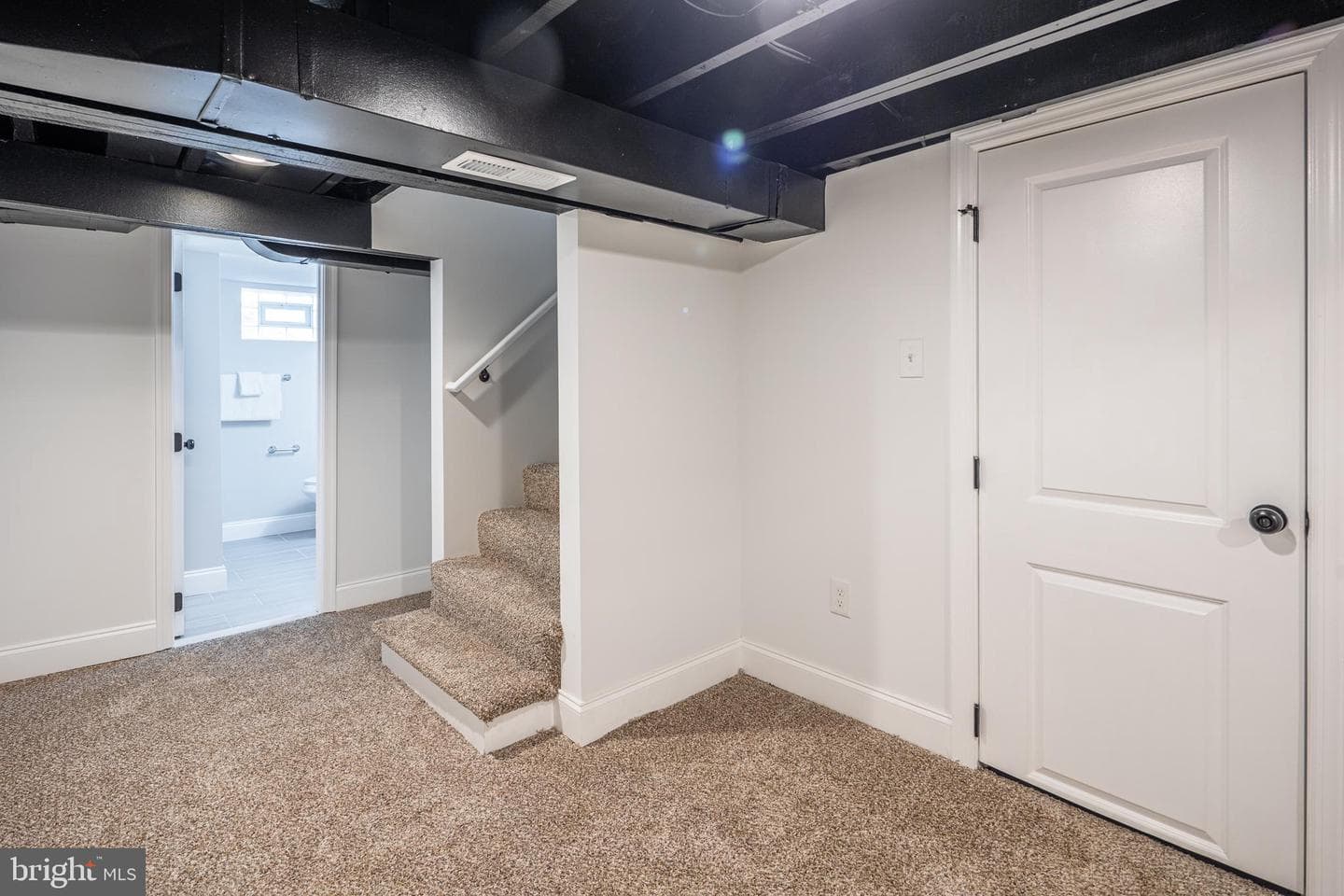 8207 Rockdale Avenue photo 28