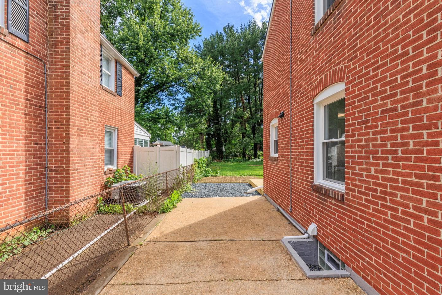 8207 Rockdale Avenue photo 39