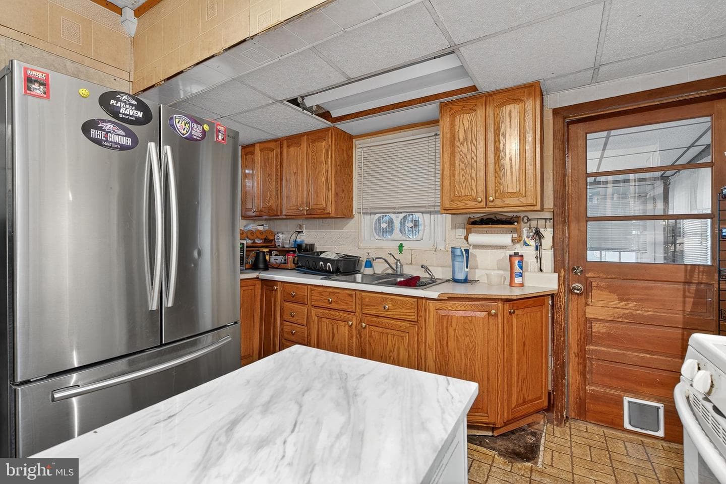 4513 Raspe Avenue photo 8
