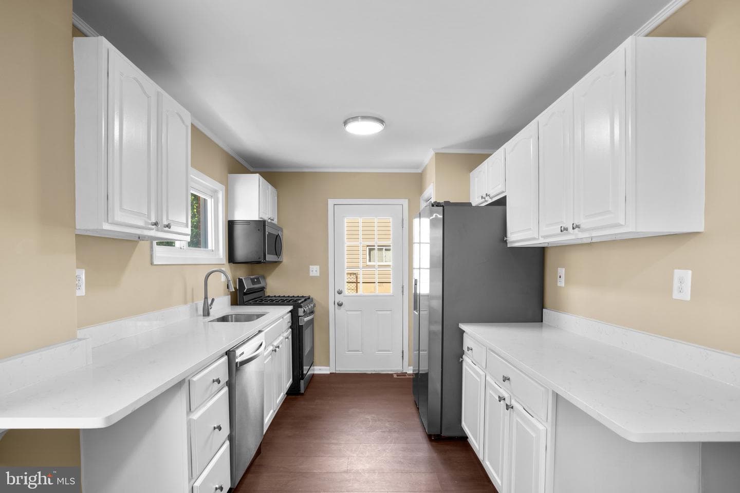 1030 Collwood Road photo 13