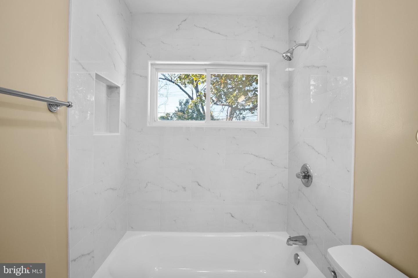 1030 Collwood Road photo 19