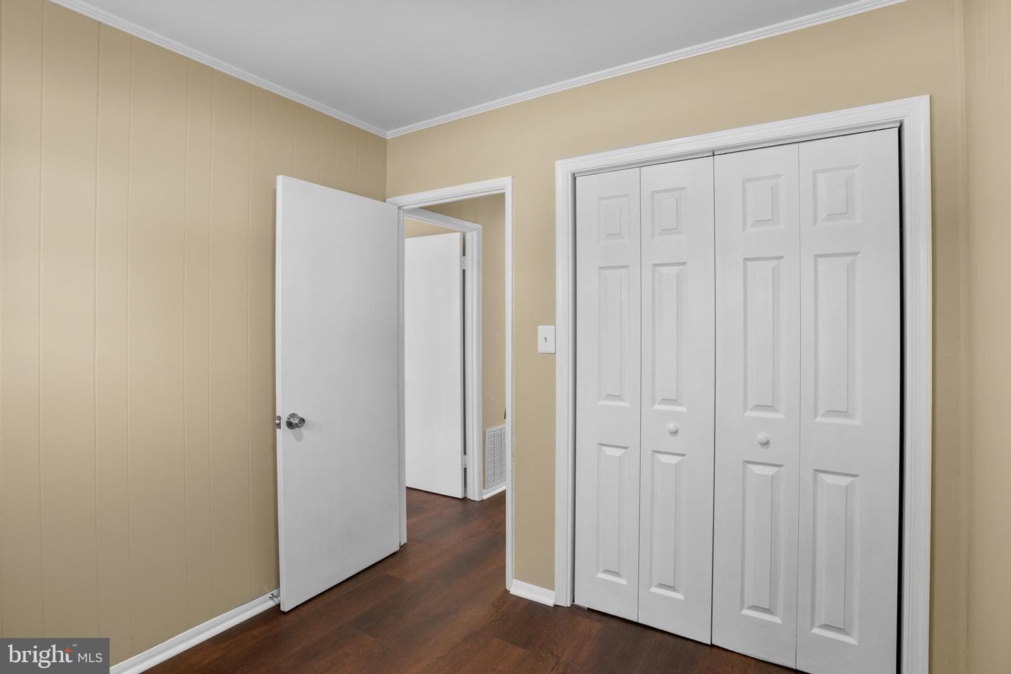1030 Collwood Road photo 27
