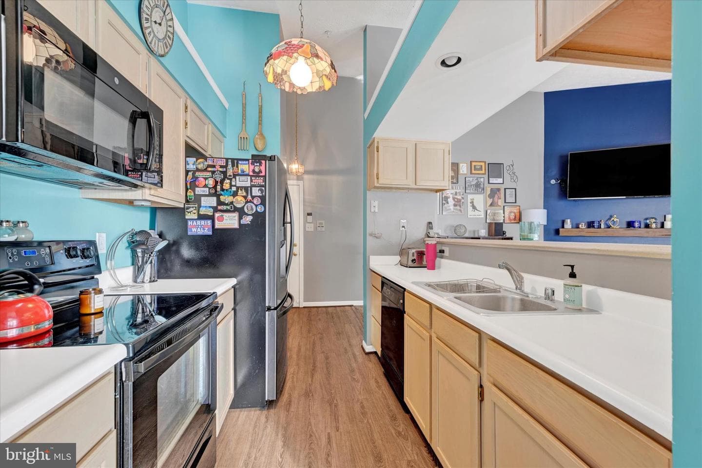 7685 Gladstone Road #6 photo 7