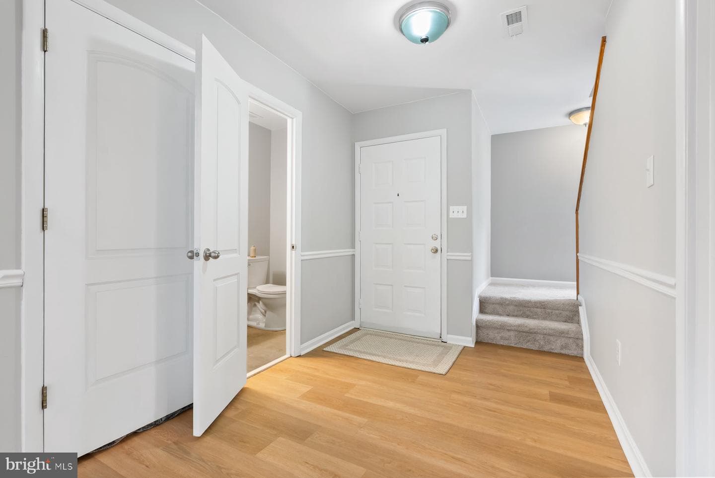 5 Wimpole Court #d photo 6