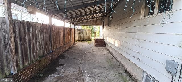 217 S Woodwell Road photo 14