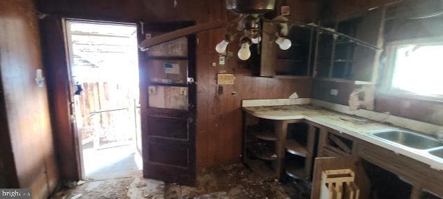 217 S Woodwell Road photo 29