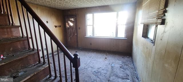 217 S Woodwell Road photo 32
