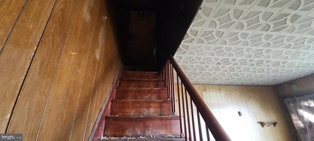 217 S Woodwell Road photo 41