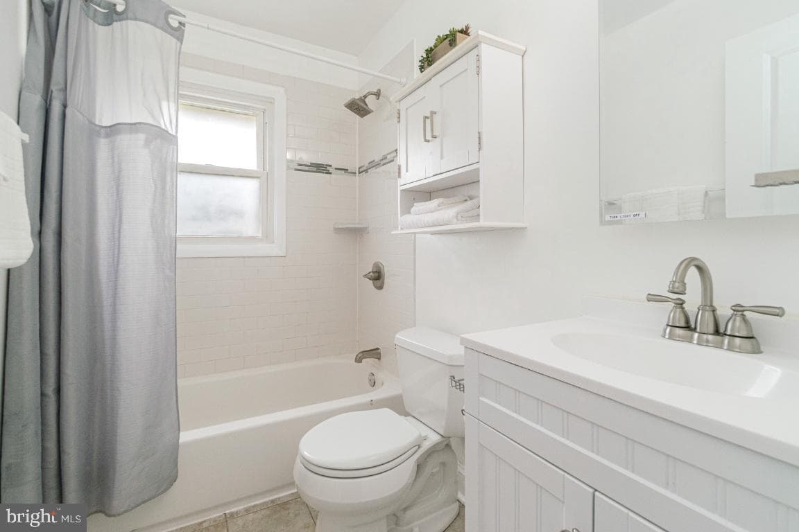 4312 Spencer Street photo 13