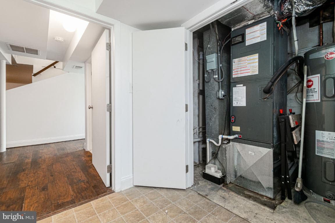 4312 Spencer Street photo 21