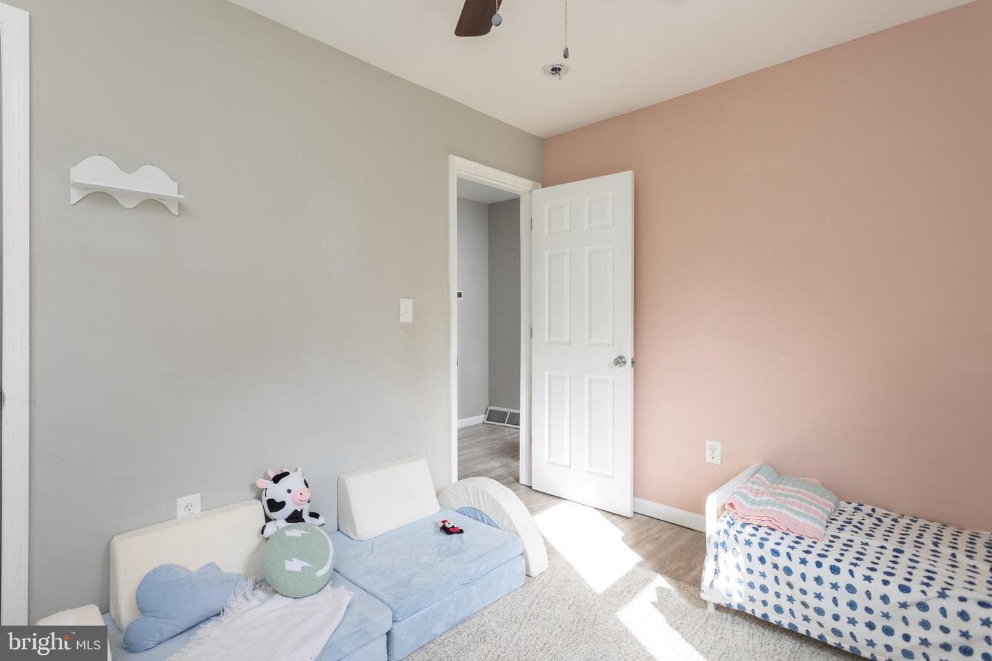 113 Alcock Road photo 12
