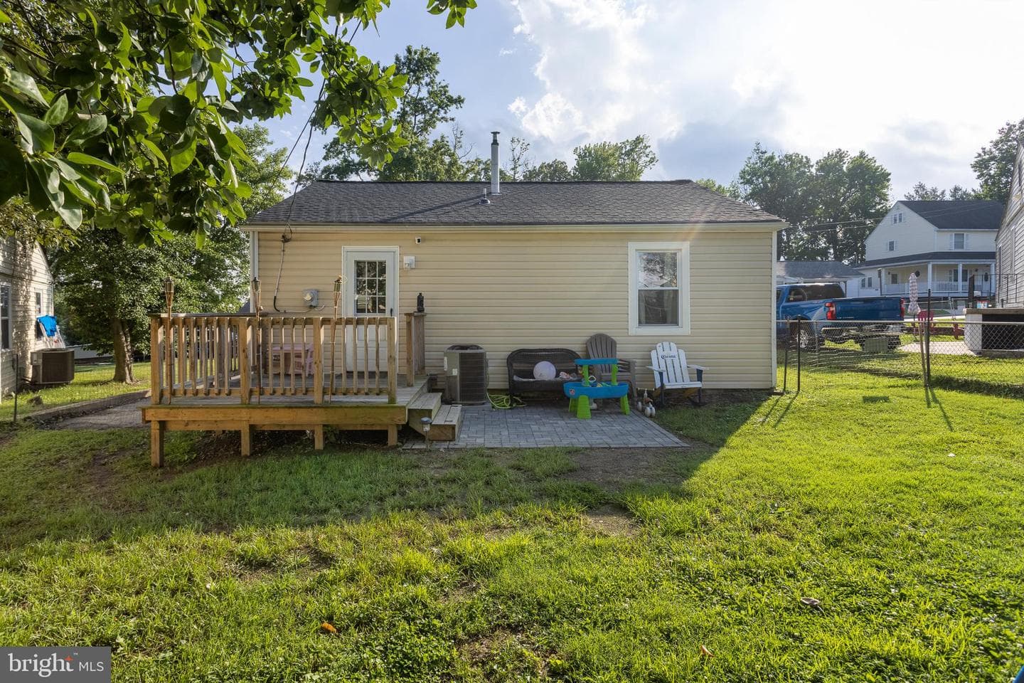113 Alcock Road photo 15