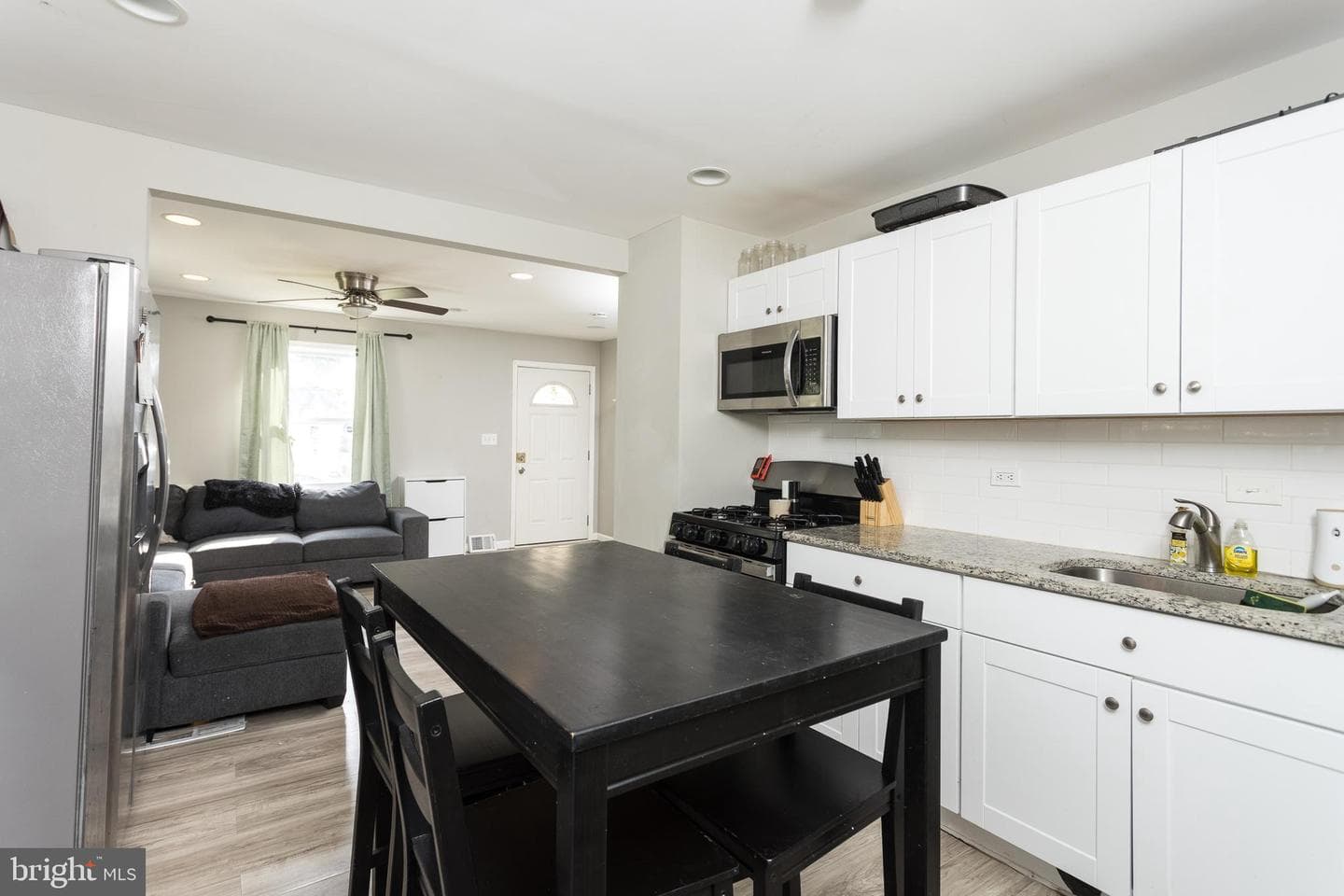 113 Alcock Road photo 8